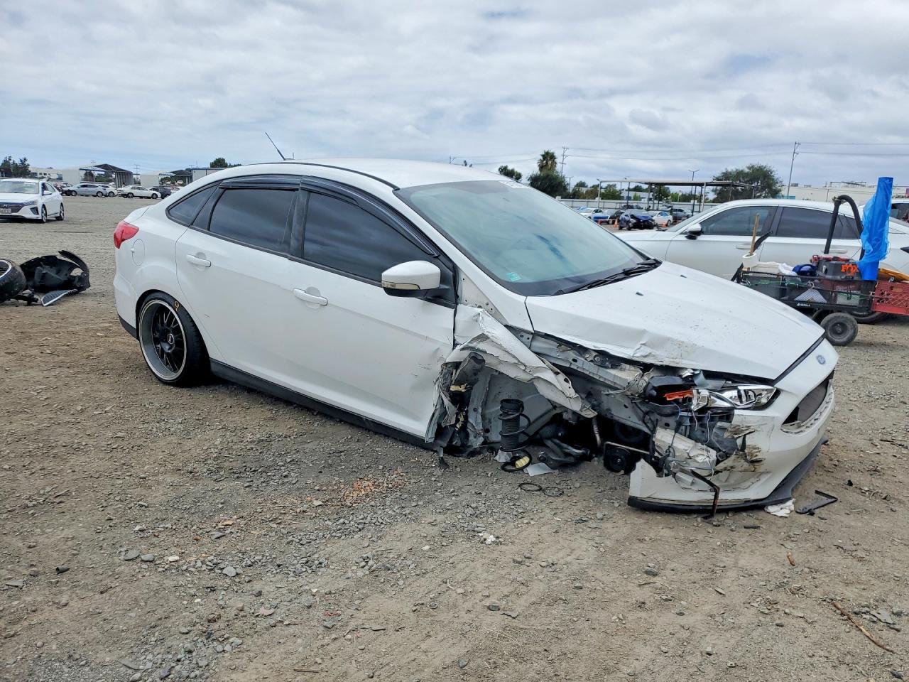 2015 Ford Focus Se - Фото 4