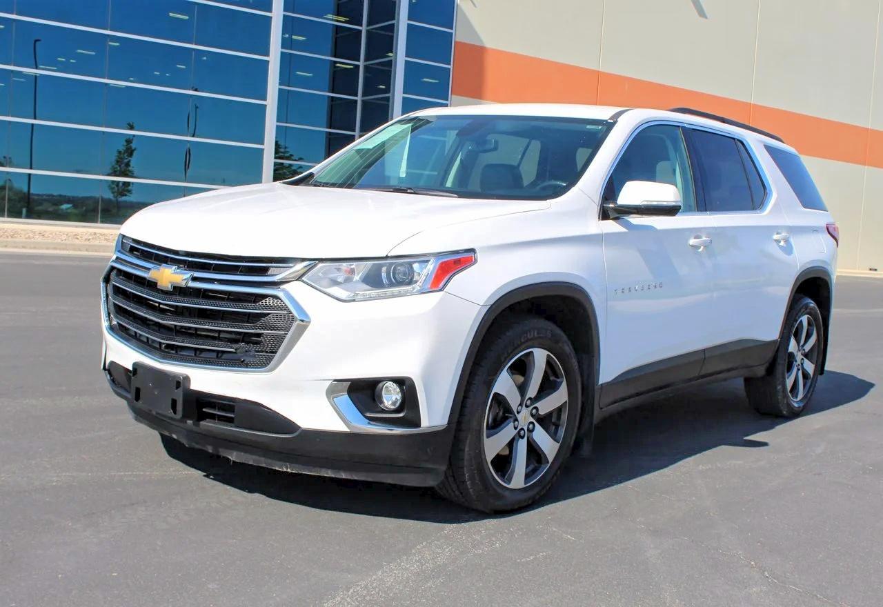 2019 Chevrolet Traverse Lt - Фото 2