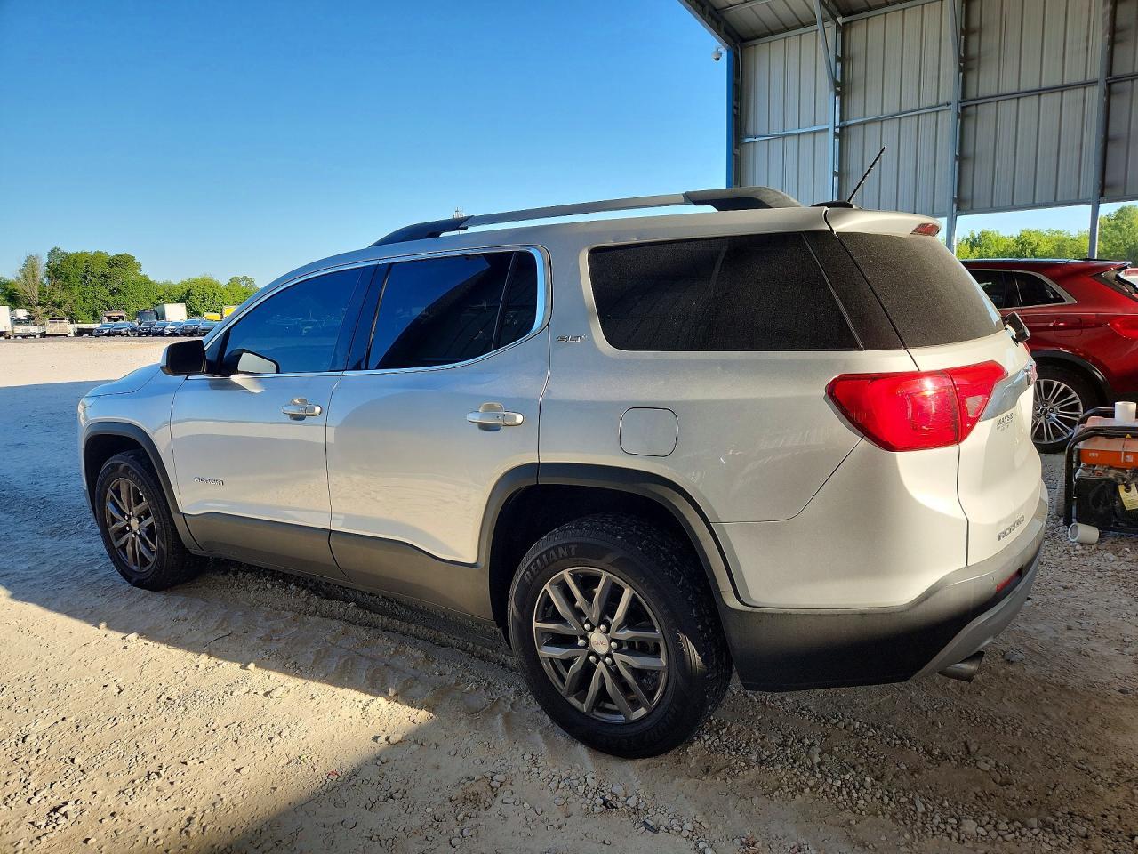 2017 GMC Acadia Slt-1 - Фото 2