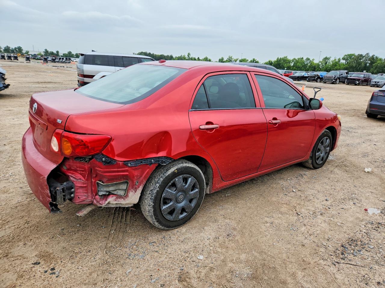 2010 Toyota Corolla Le - Фото 3