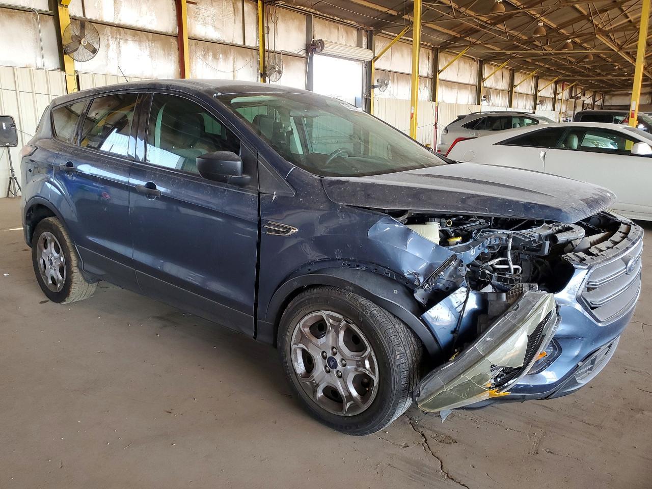 2018 Ford Escape S - Фото 4
