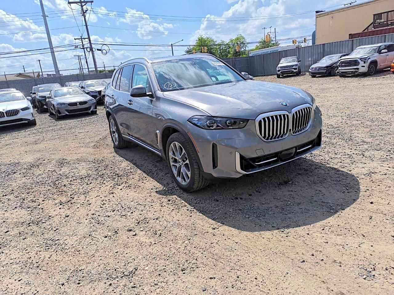 2026 BMW X5 xDrive40I - Фото 3