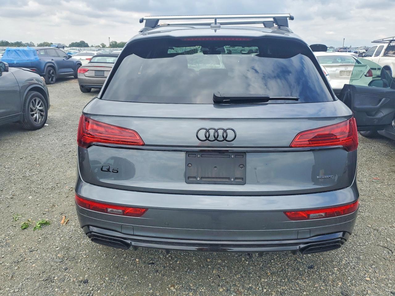 2024 Audi Q5 E Prestige 55 - Image 6