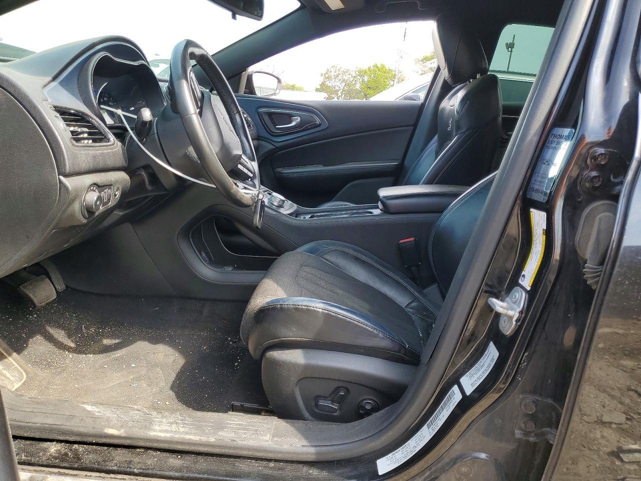 2015 Chrysler 200 S - Фото 7