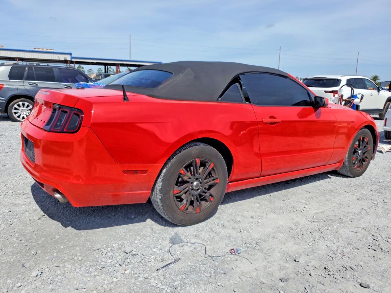 2014 Ford Mustang - Фото 3
