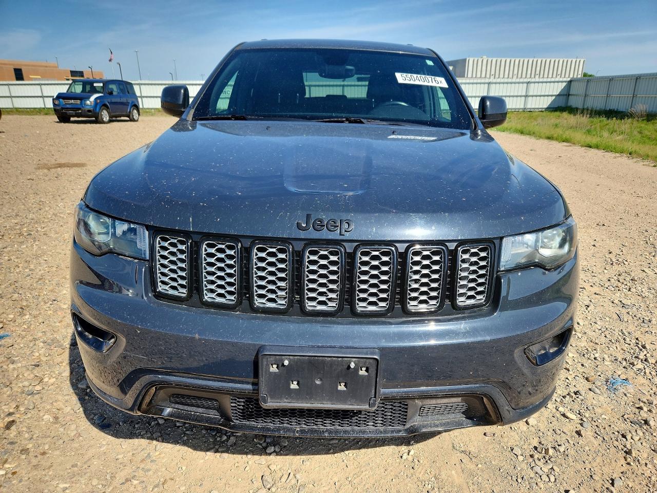 2018 Jeep Grand Cherokee Laredo - Image 5