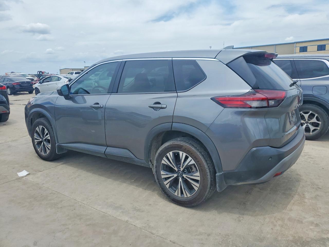 2023 Nissan Rogue Sv - Фото 2