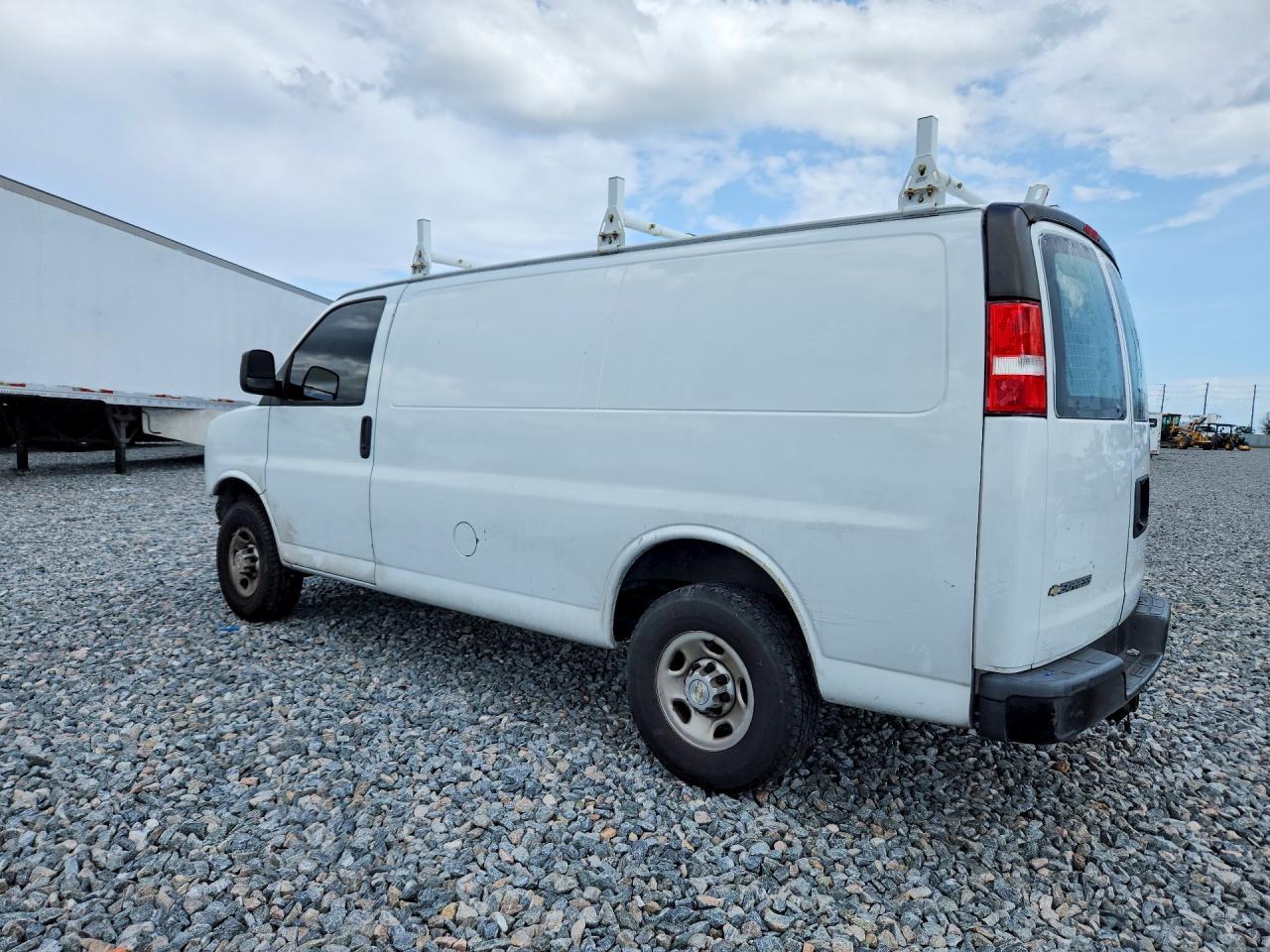 2022 Chevrolet Express G2500 - Image 2