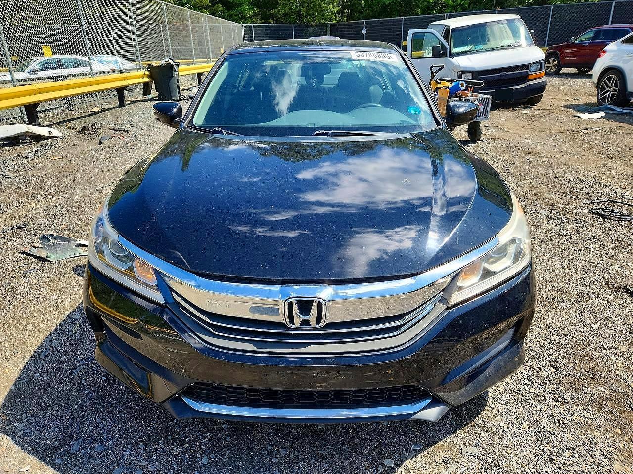 2017 Honda Accord Lx - Фото 5