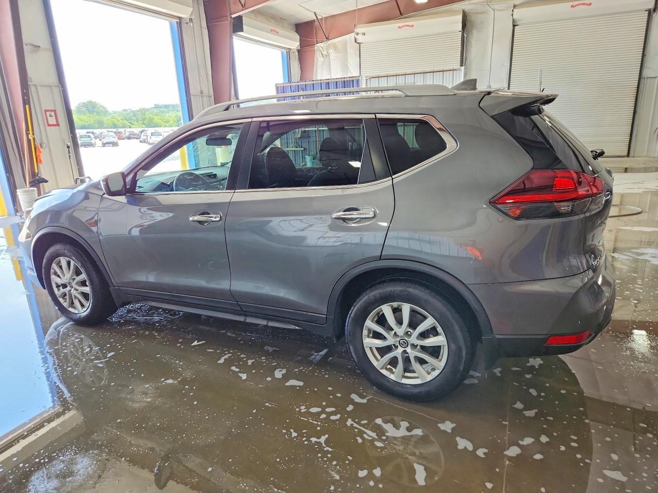2019 Nissan Rogue S - Image 2