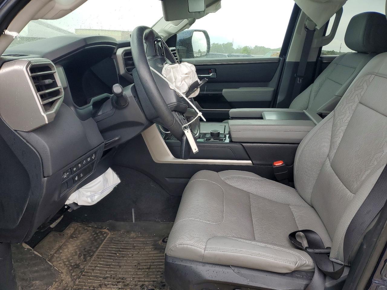 2023 Toyota Sequoia Limited - Фото 7