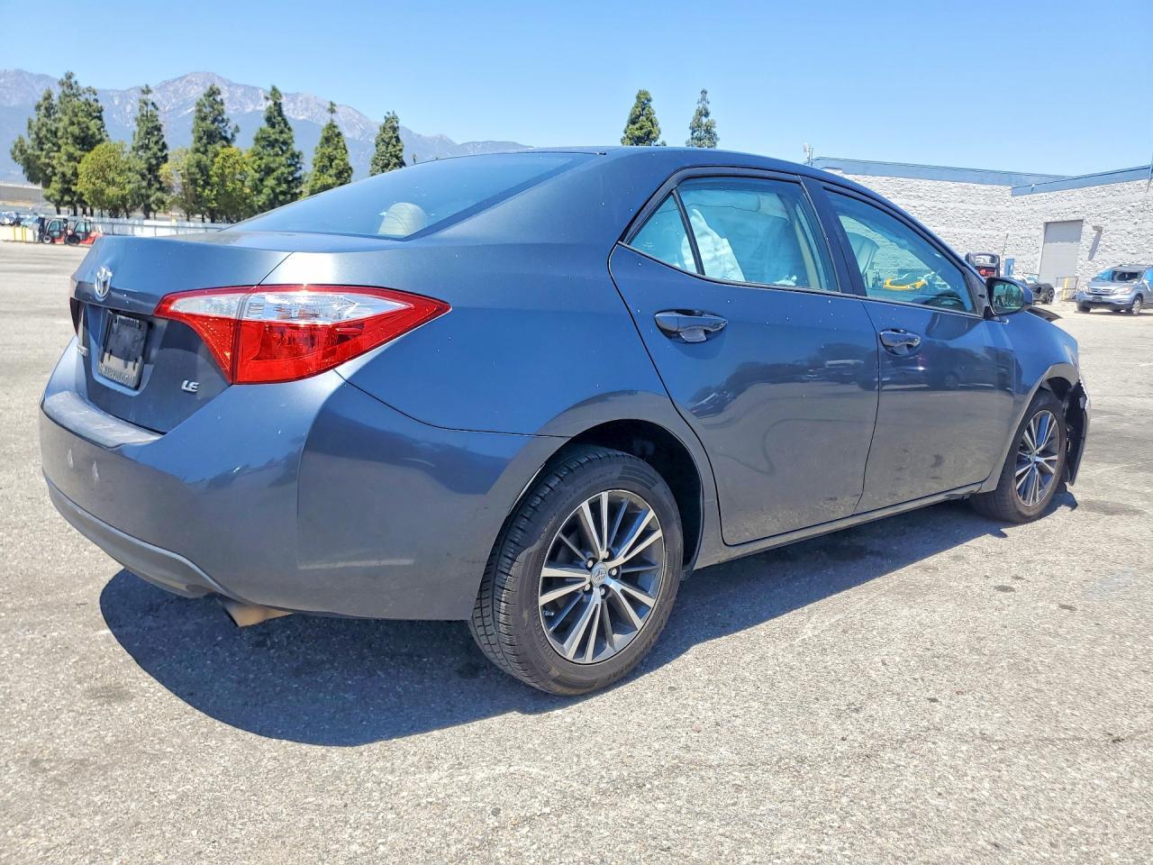 2016 Toyota Corolla Le Plus - Фото 3