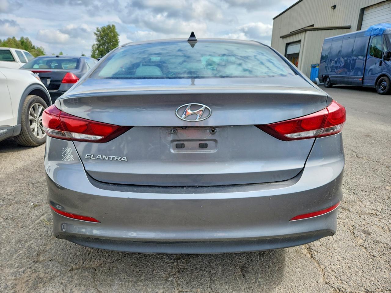 2018 Hyundai Elantra Sel - Фото 6