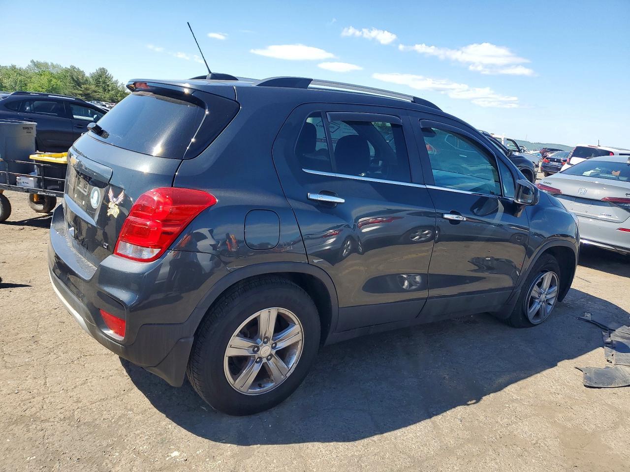 2018 Chevrolet Trax 1Lt - Image 3