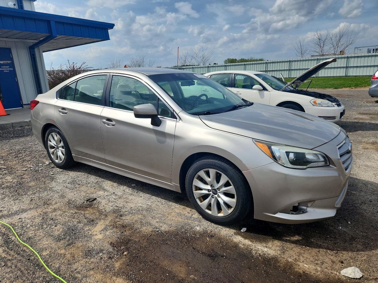 2015 Subaru Legacy 2.5I Premium - Фото 4