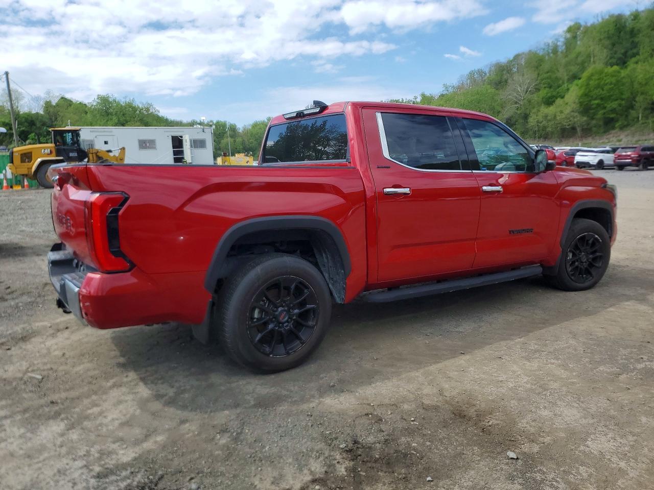 2022 Toyota Tundra Limited - Image 3