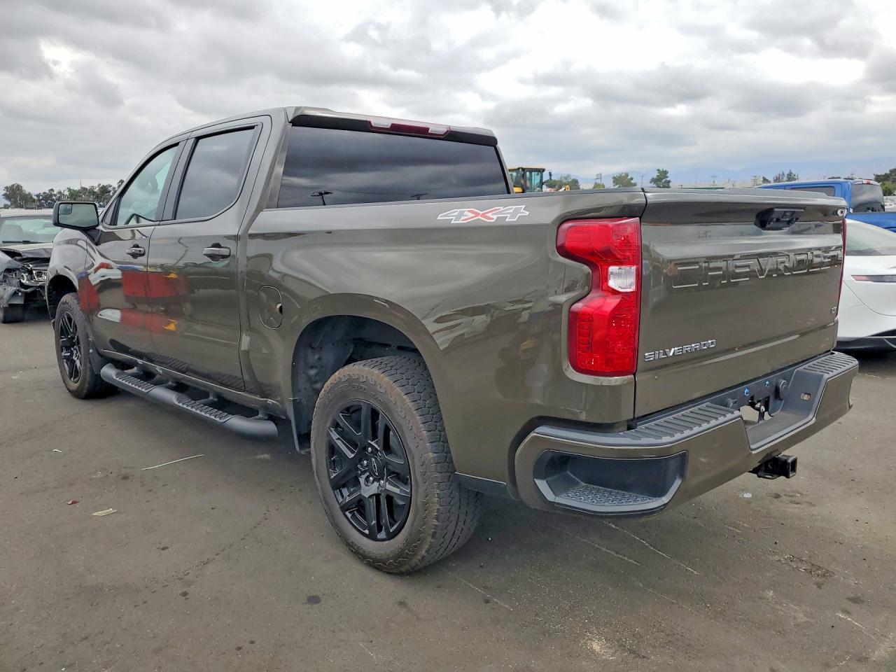 2023 Chevrolet Silverado K1500 Lt - Фото 2