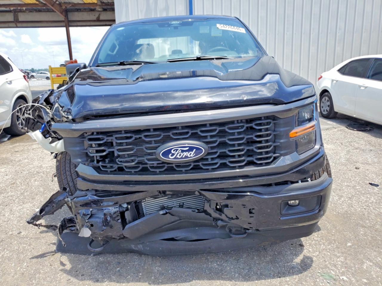 2025 Ford F150 Stx - Фото 5