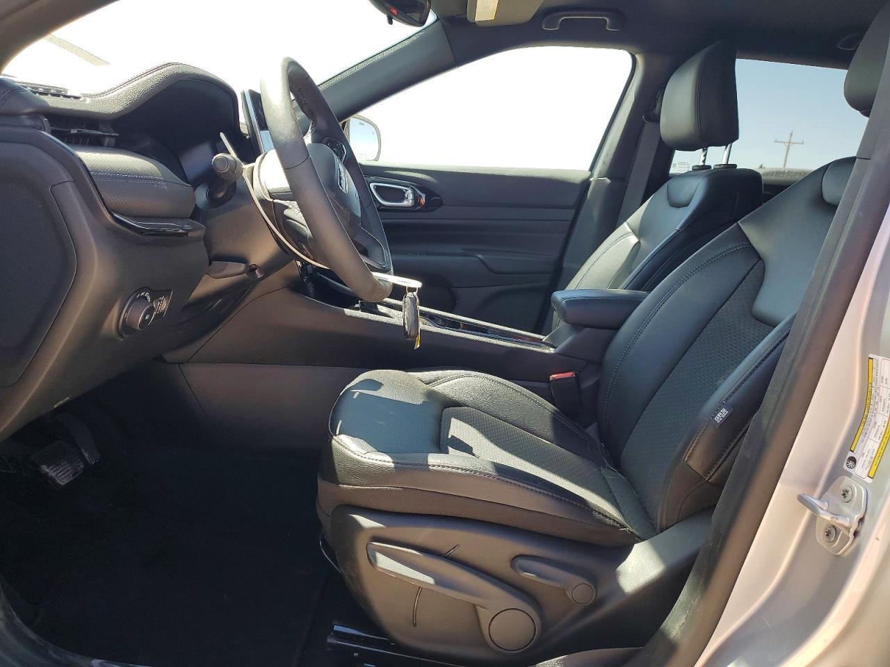 2026 Jeep Compass - Фото 7
