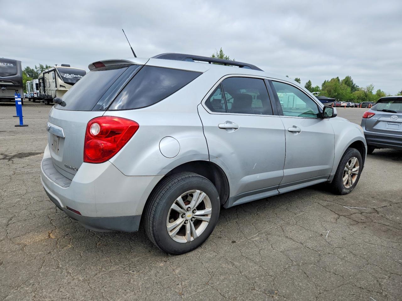 2011 Chevrolet Equinox - Фото 3
