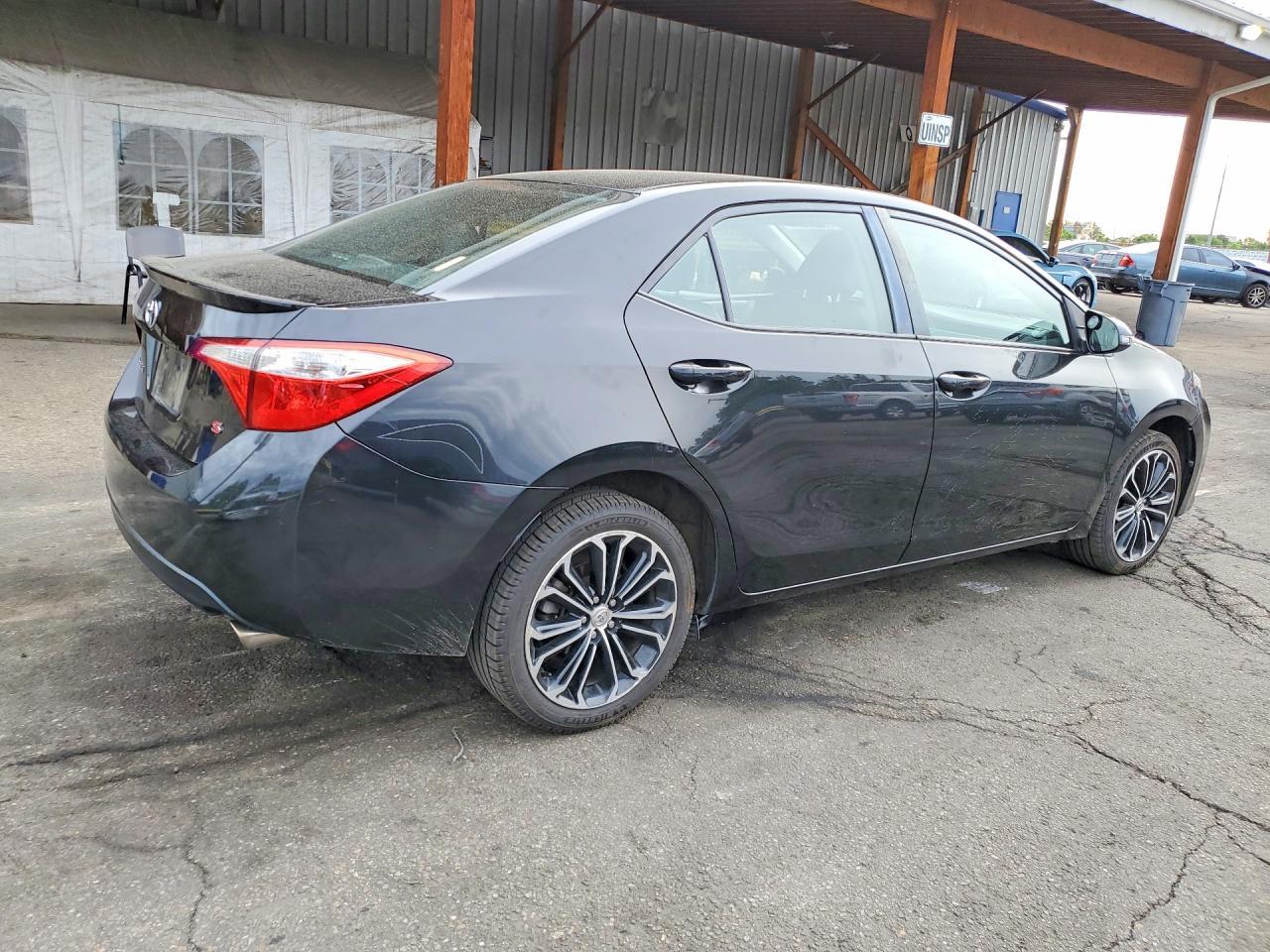 2015 Toyota Corolla S Plus - Фото 3