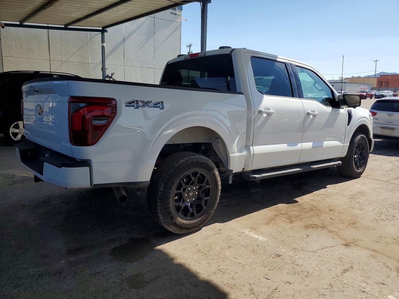 2025 Ford F150 Lariat 4Wd 5.0L V8 Crew Cab - Image 3