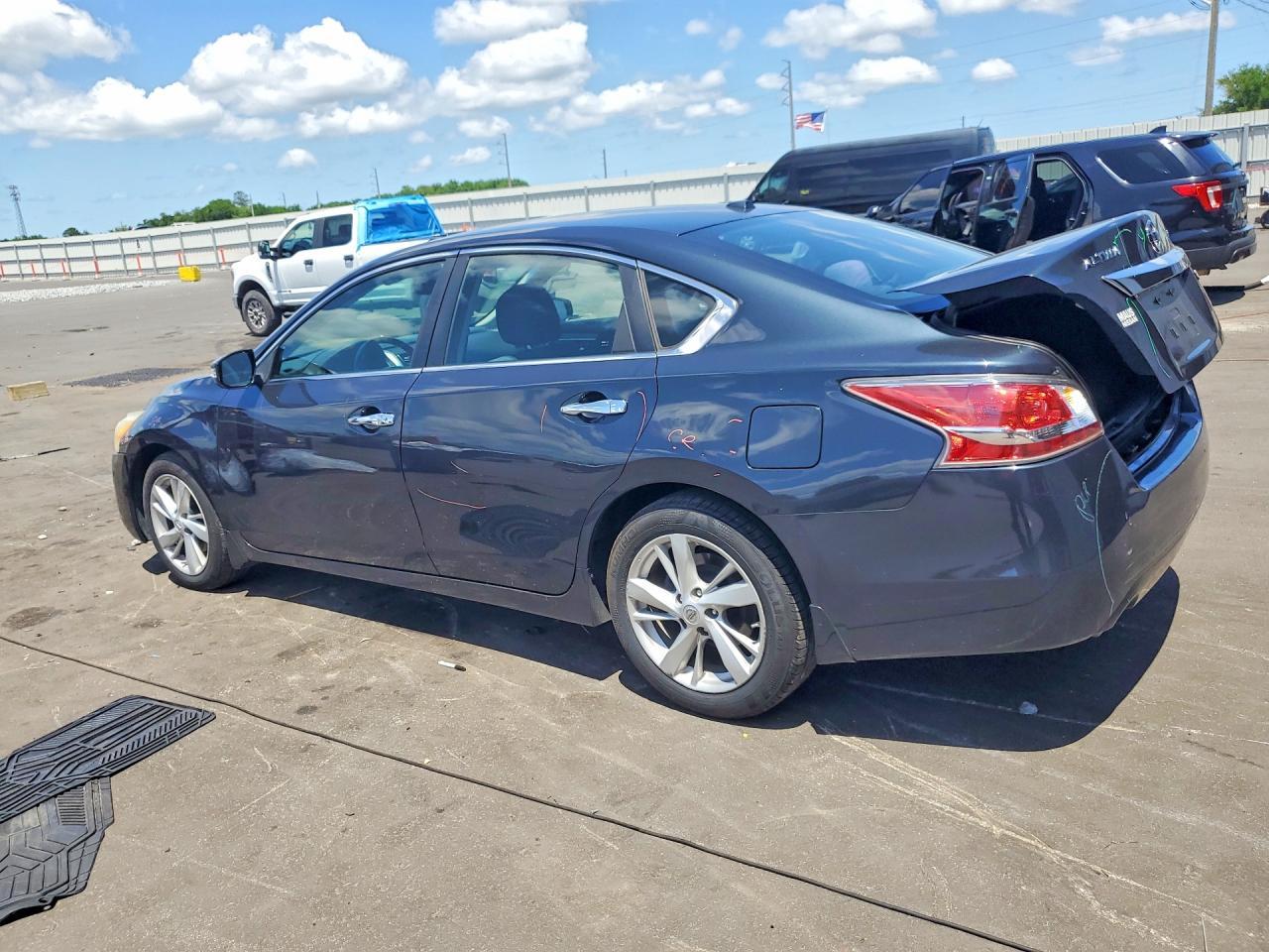 2015 Nissan Altima 2.5 Sv - Фото 2