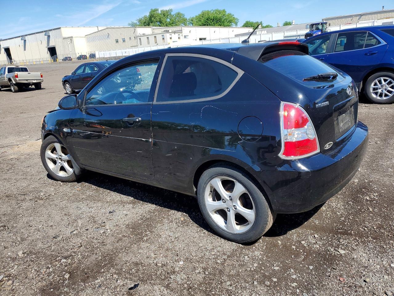 2007 Hyundai Accent Se - Фото 2