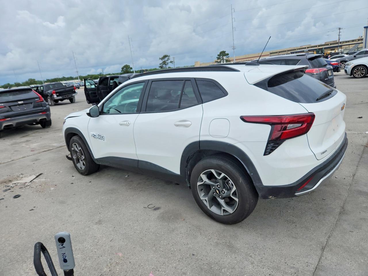 2025 Chevrolet Trax 1Lt - Фото 2