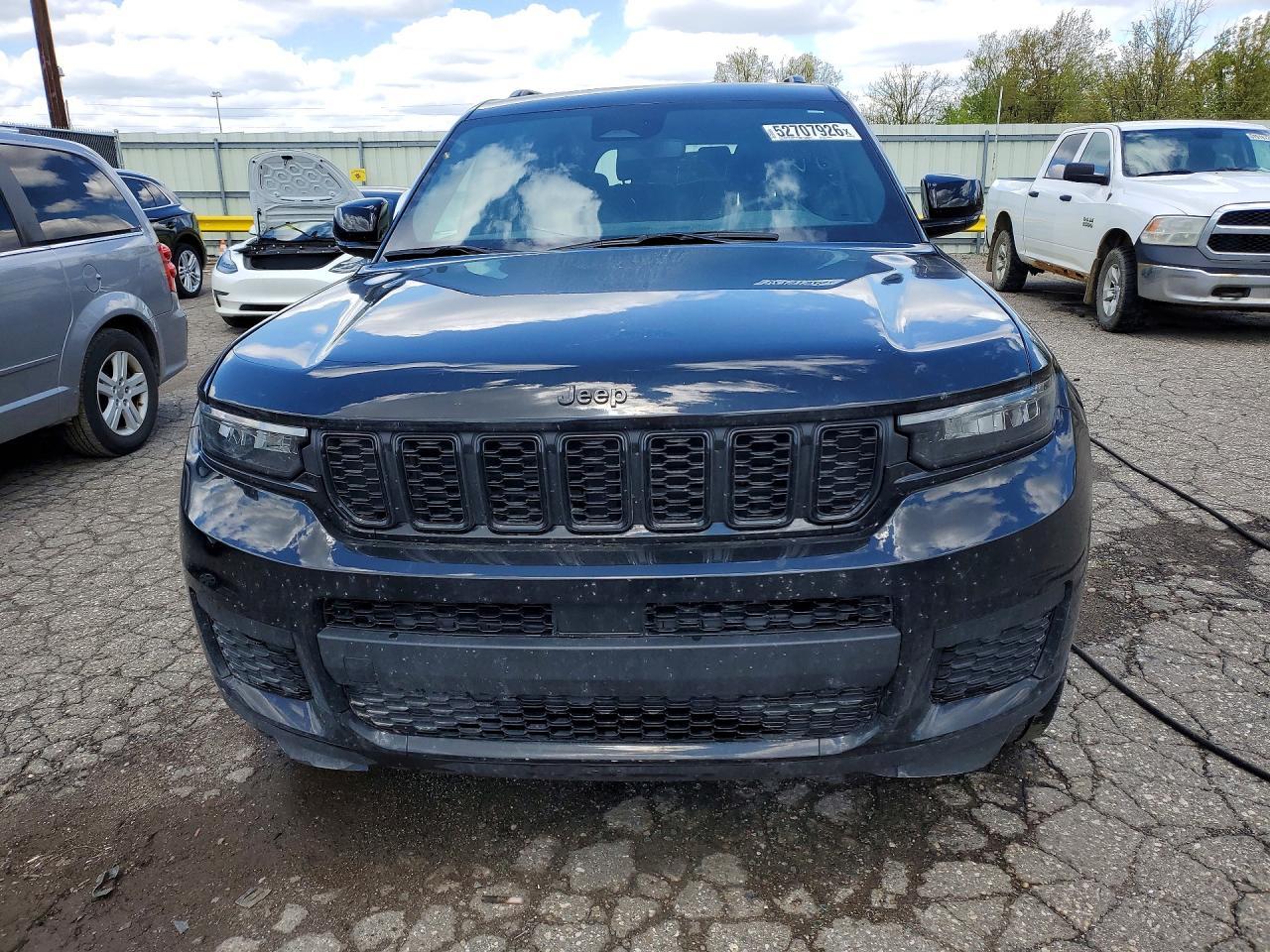 2024 Jeep Grand Cherokee L Laredo - Image 5
