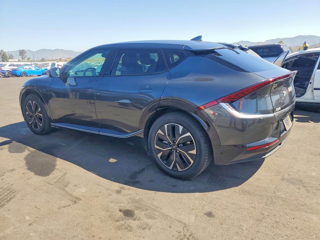 2024 Kia Ev6 Wind - Фото 2