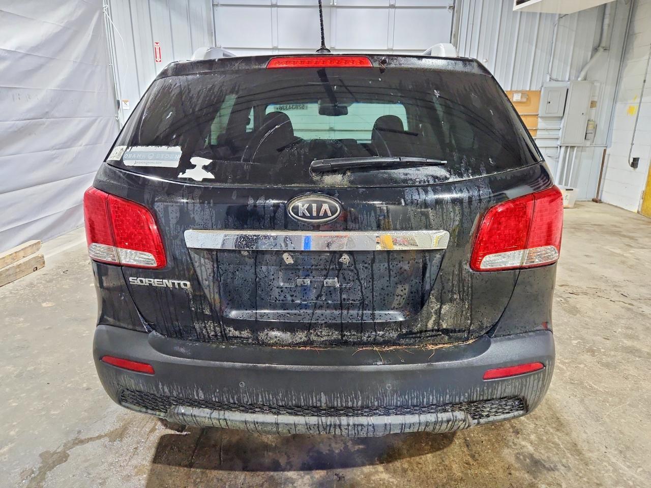 2012 Kia Sorento Lx - Image 6