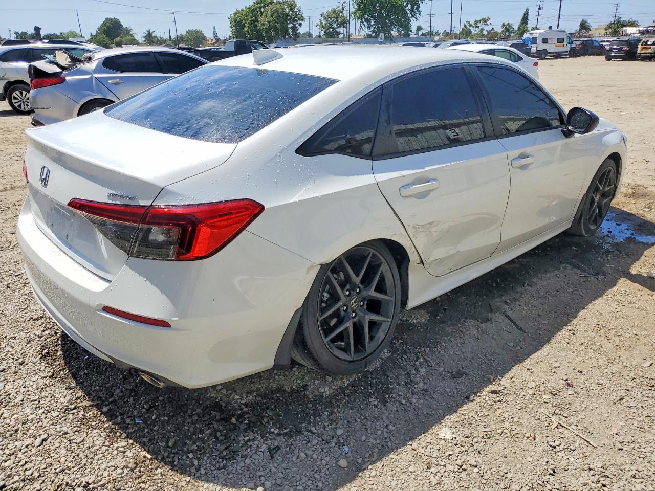2023 Honda Civic - Фото 3