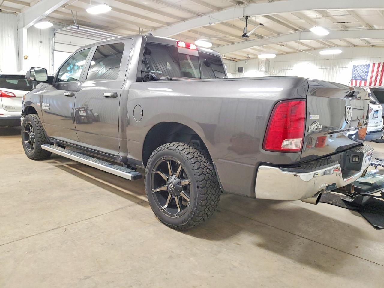2018 Ram 1500 Slt - Фото 2