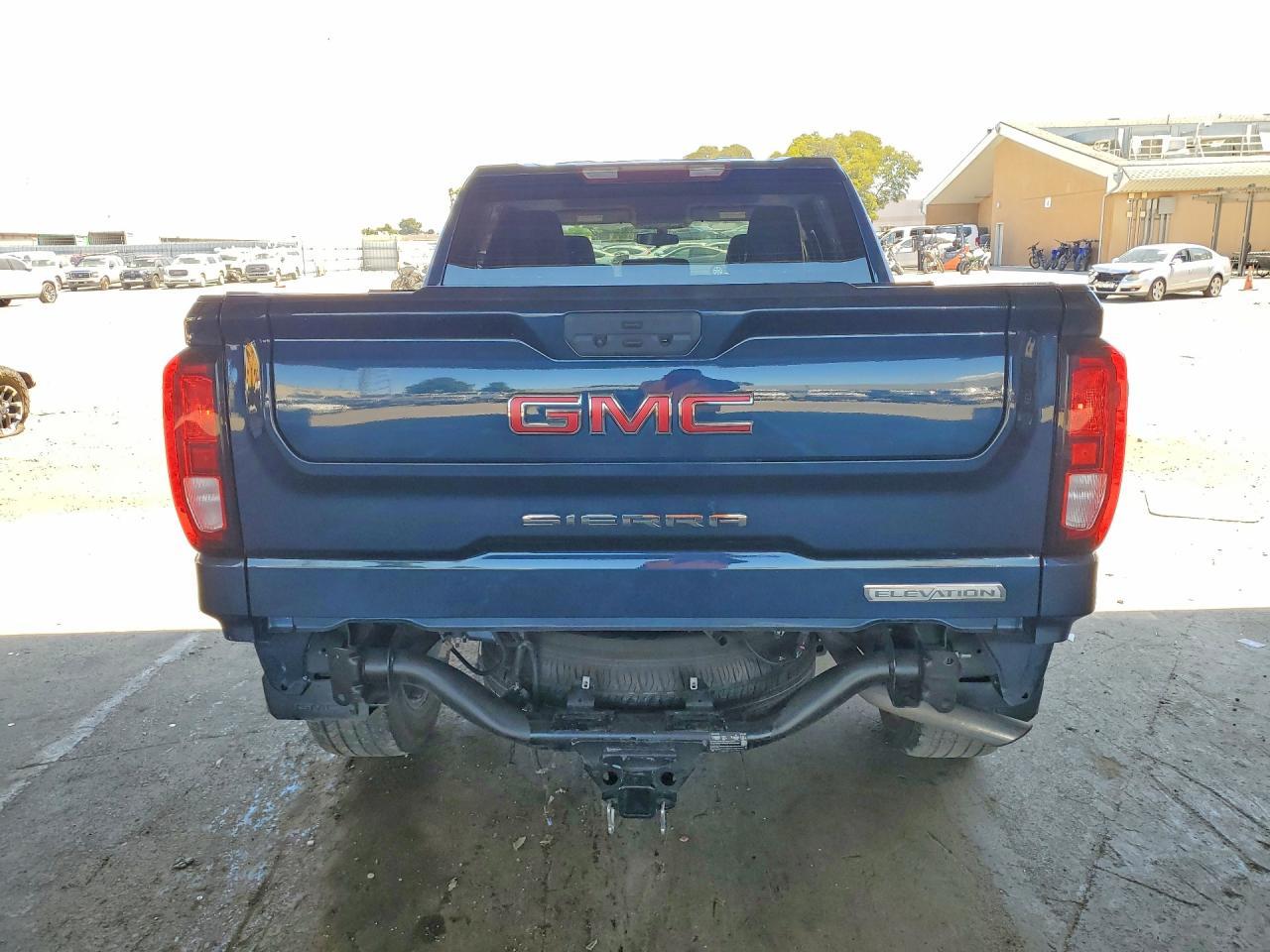 2022 GMC Sierra Limited K1500 Elevation - Фото 6