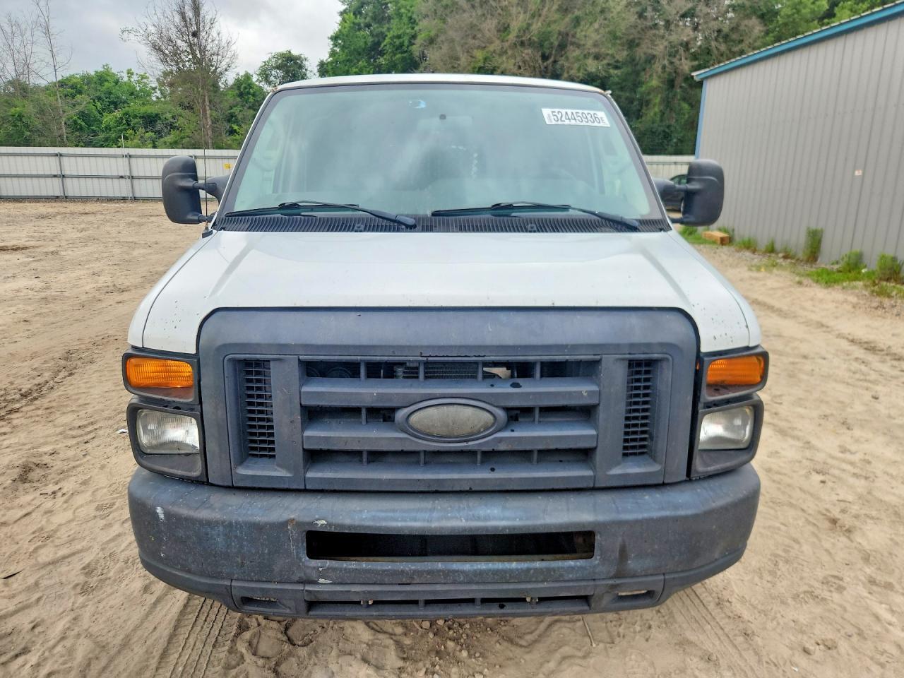 2014 Ford Econoline E250 Van - Фото 5