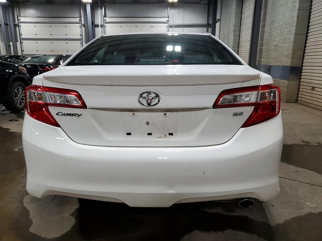 2012 Toyota Camry Se - Фото 6