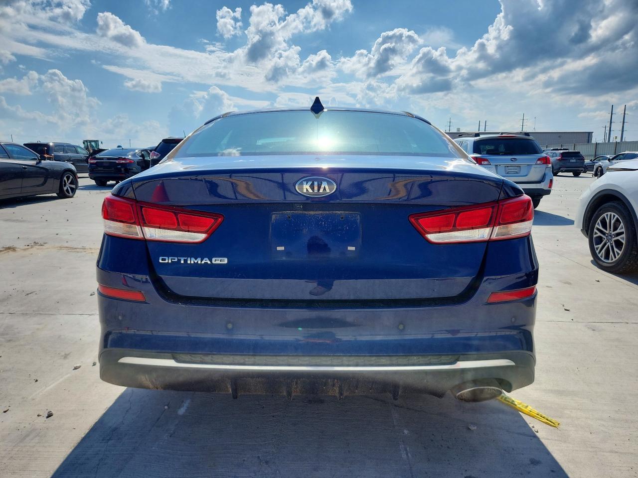 2019 Kia Optima Lx - Image 6