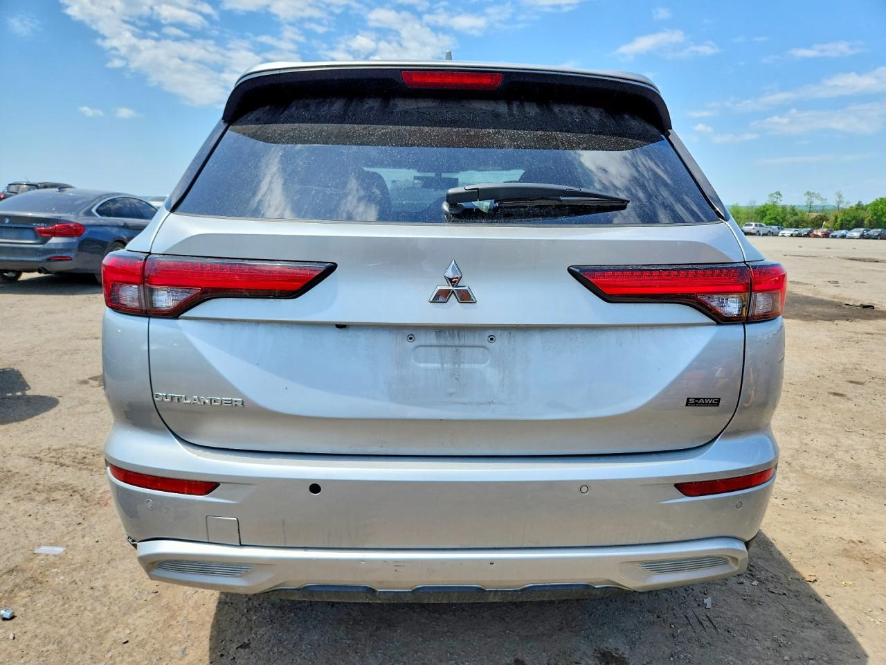 2022 Mitsubishi Outlander Se - Фото 6