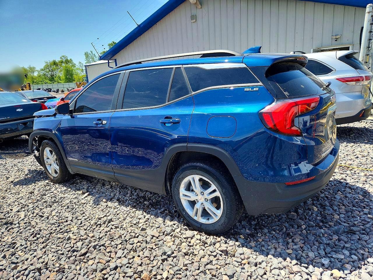 2021 GMC Terrain Sle - Фото 2