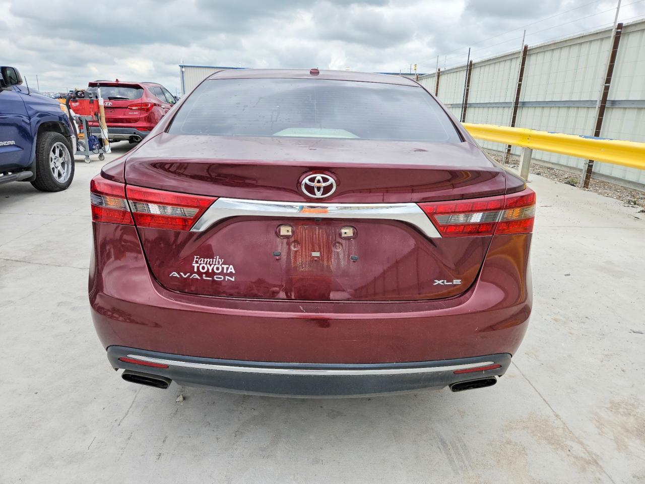2016 Toyota Avalon Xle - Фото 6