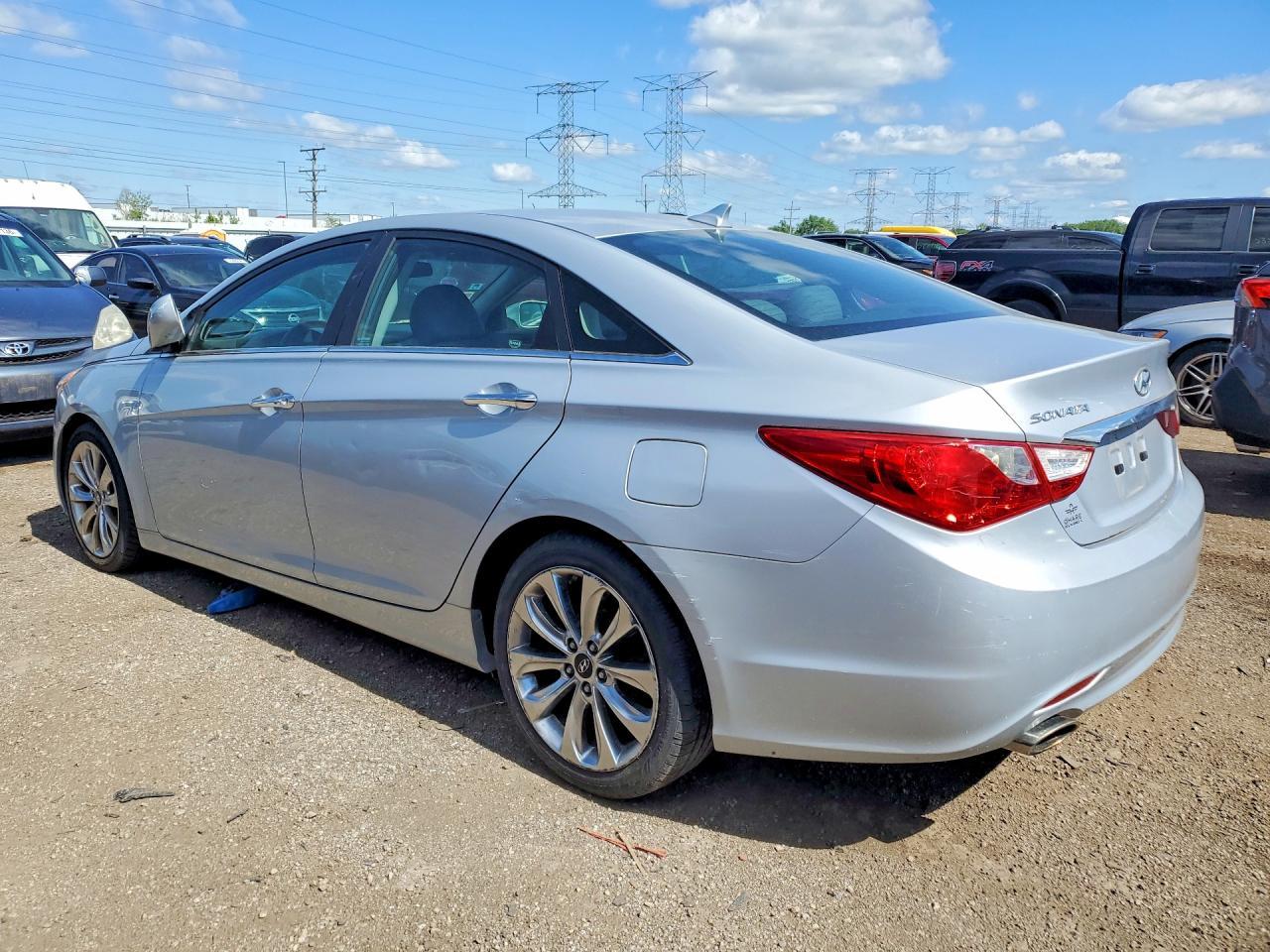 2011 Hyundai Sonata Se - Фото 2