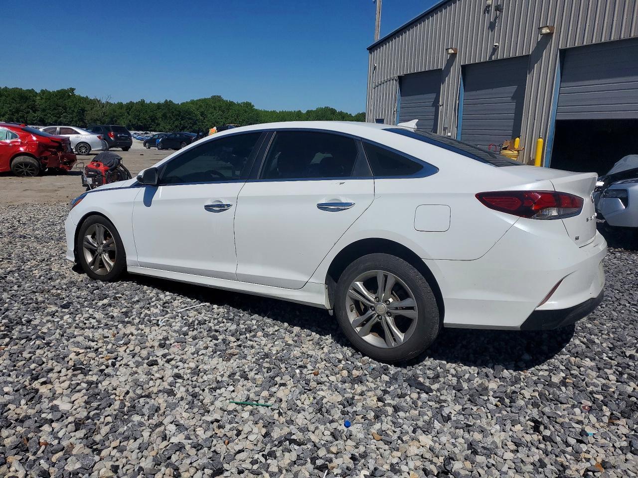 2018 Hyundai Sonata Sel - Image 2