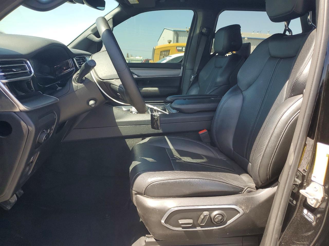 2023 Jeep Wagoneer Series Ii - Image 7