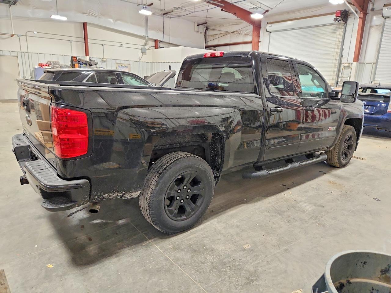 2017 Chevrolet Silverado K1500 Lt - Фото 3