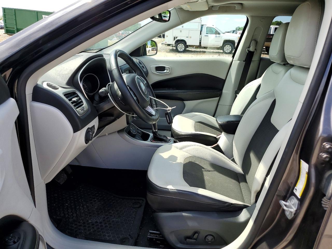 2019 Jeep Compass Latitude - Image 7