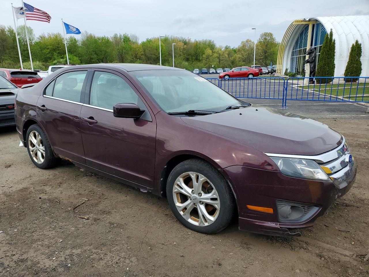 2012 Ford Fusion Se - Фото 4