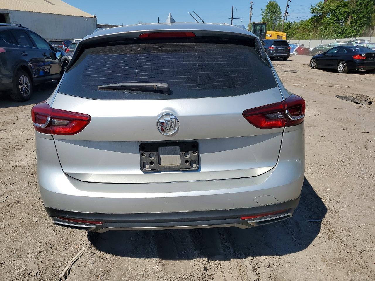 2019 Buick Regal Tourx Essence - Image 6