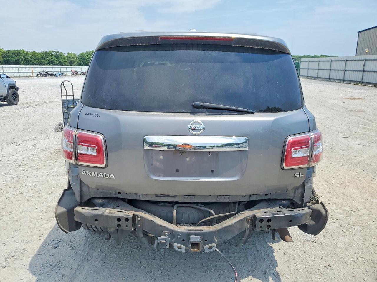 2019 Nissan Armada Sl - Image 6