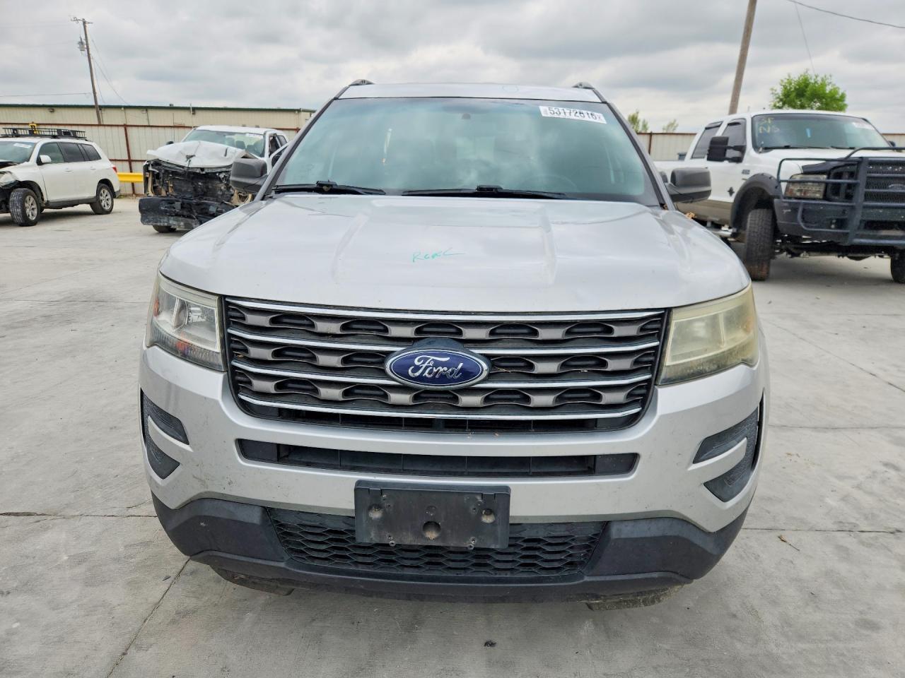 2017 Ford Explorer - Image 5